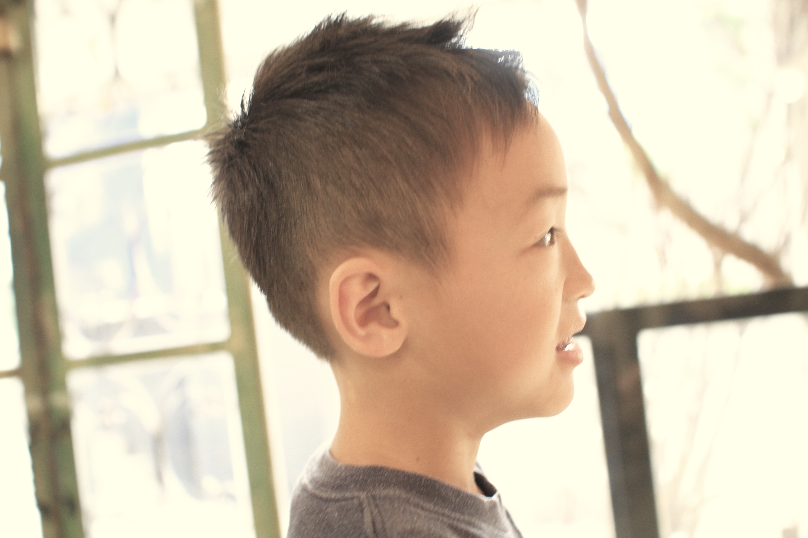 ソフトモヒカン 子供の髪型 男の子 豊中市 桃山台の美容室 ネイルサロン Onico オニコ キッズルーム完備